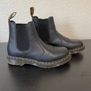 Doc Martens Women’s Chelsea Boots